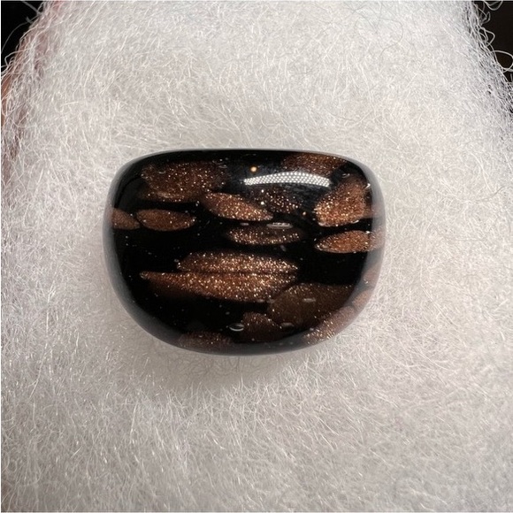 EUC Glass Wide Band Ring - Picture 4 of 8